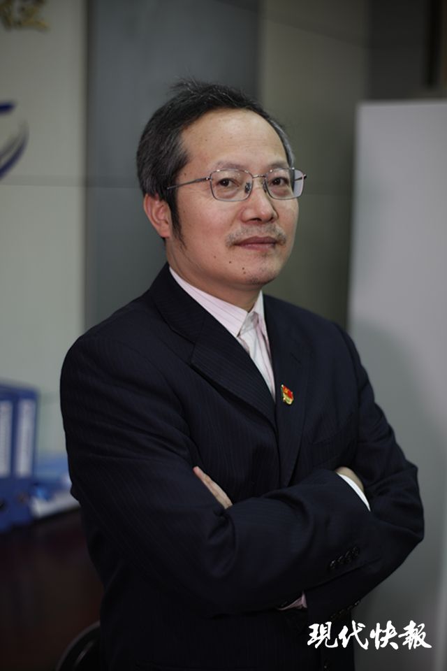 Kaiyuan开元-关键时刻成都蓉城主帅复盘：德甲节点到来；媒体盛赞；医务组通报恢复(成都蓉城球员费利佩)